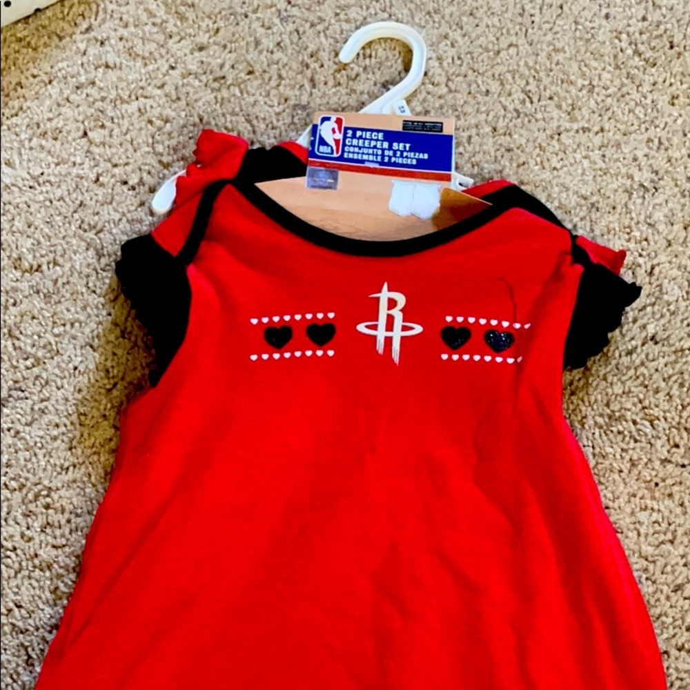 NBA Houston Rockets 2 Piece Set 18-24 Months New